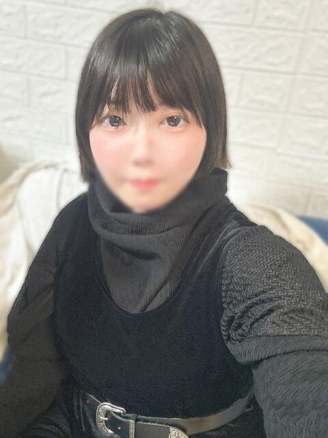 あきな とある風俗店♡やりすぎさーくる新宿大久保店♡で色んな無料オプションしてみました（デリヘル）