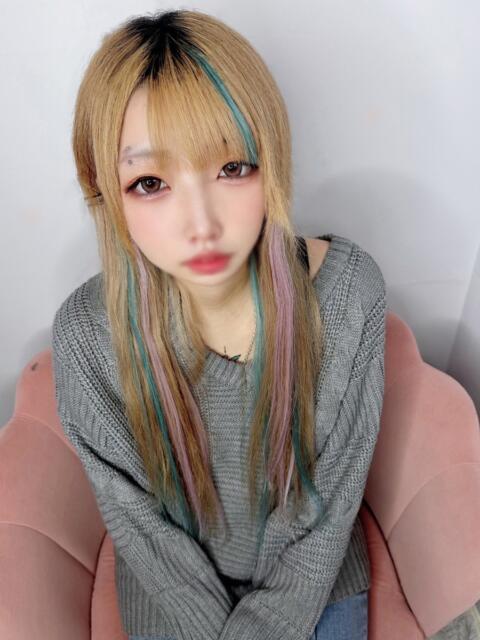 ここな とある風俗店♡やりすぎさーくる新宿大久保店♡で色んな無料オプションしてみました（デリヘル）