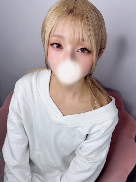 じゅりん とある風俗店♡やりすぎさーくる新宿大久保店♡で色んな無料オプションしてみました（デリヘル）