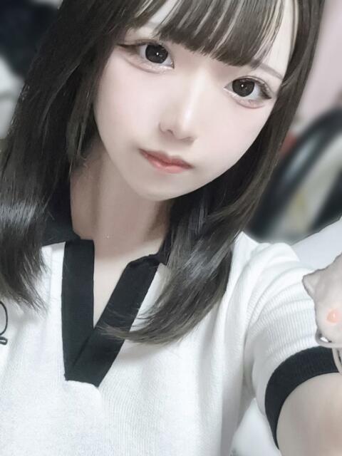 るりな とある風俗店♡やりすぎさーくる新宿大久保店♡で色んな無料オプションしてみました（デリヘル）