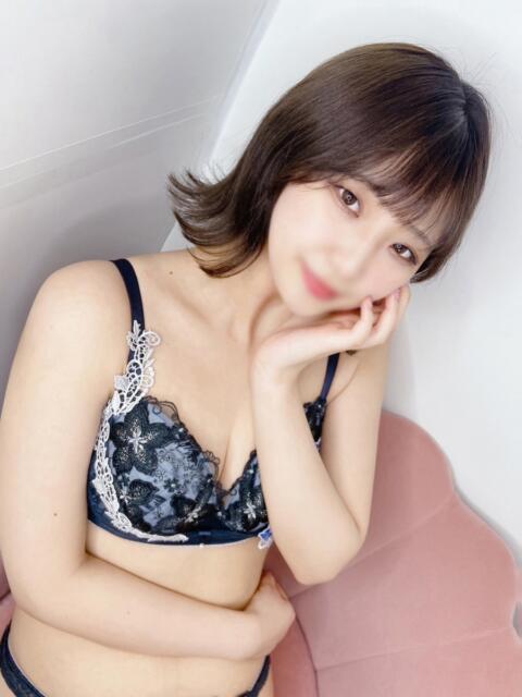 すいれん とある風俗店♡やりすぎさーくる新宿大久保店♡で色んな無料オプションしてみました（デリヘル）