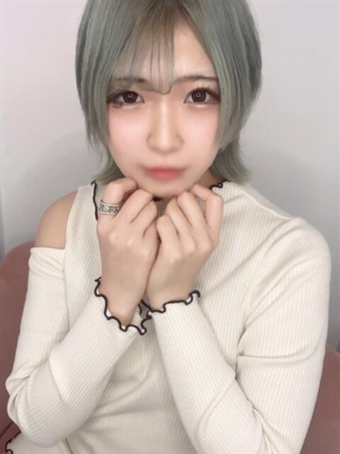 ろな とある風俗店♡やりすぎさーくる新宿大久保店♡で色んな無料オプションしてみました（デリヘル）