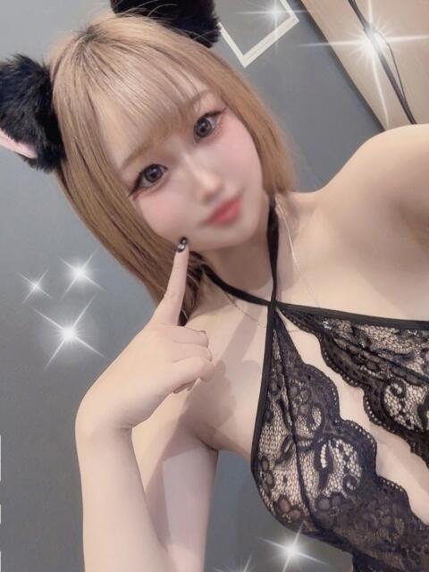 なるせ とある風俗店♡やりすぎさーくる新宿大久保店♡で色んな無料オプションしてみました（デリヘル）