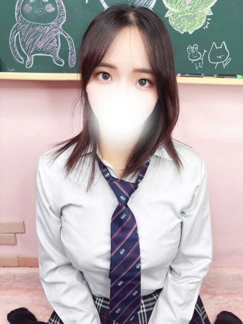 まなみ 大久保ハンドメイド（派遣型オナクラ）