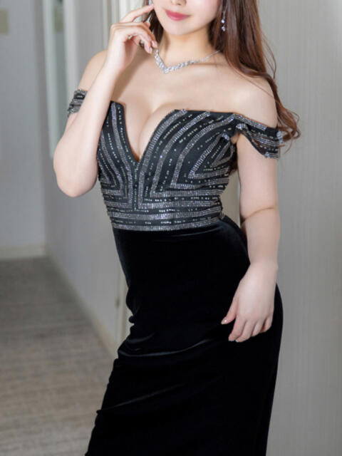 紀伊 美玲 クラブアイリス東京(高級デリヘル)
