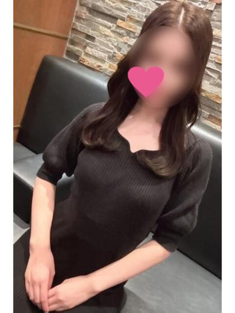 河北 まゆり　美少女清楚系くびれ ファーストクラス ルビー（ソープランド）