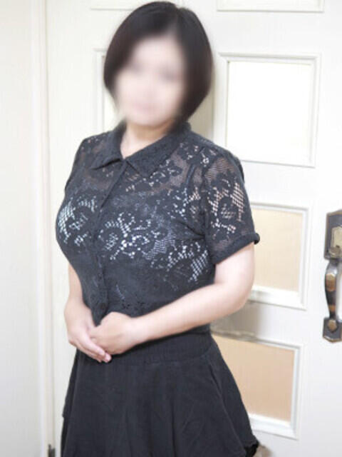 つづり 熟女デリヘル秘宝館Z(人妻・熟女デリヘル)