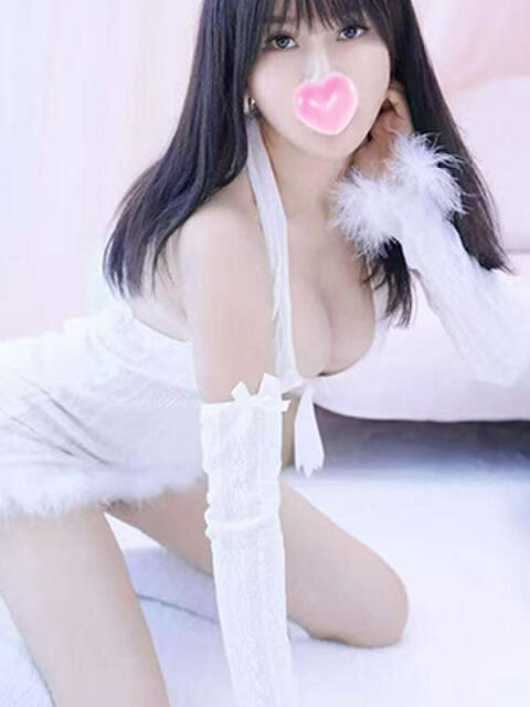 ゆり パジャマでおじゃま（アジアンデリヘル）