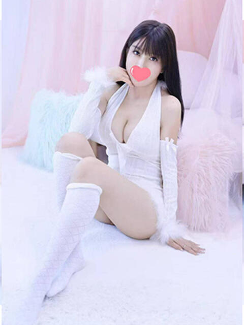 ゆり パジャマでおじゃま（アジアンデリヘル）