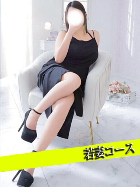 りな 甲府人妻隊（人妻デリヘル）