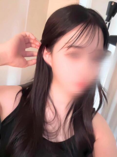 成瀬 くるみ RESEXY～リゼクシー～（【非風俗】メンズエステ）