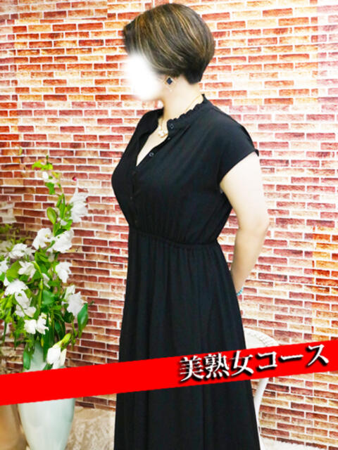 かずみ 甲府人妻隊(人妻デリヘル)
