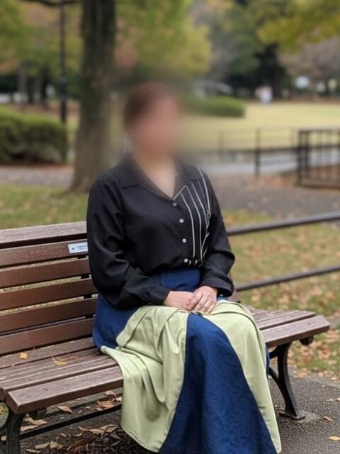 戸崎　圭衣 熟女パラダイス池袋店(カサブランカグループ)（人妻熟女デリへル）