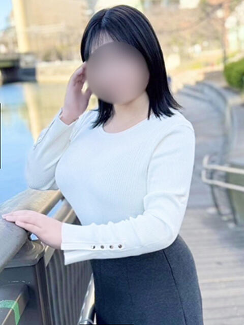 なお かりんと五反田（オナクラ）