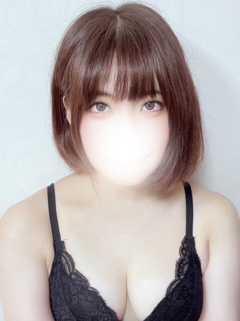 えくぼ ぽっちゃり巨乳素人専門店ぷにめろ渋谷店（ぽっちゃり系デリヘル）