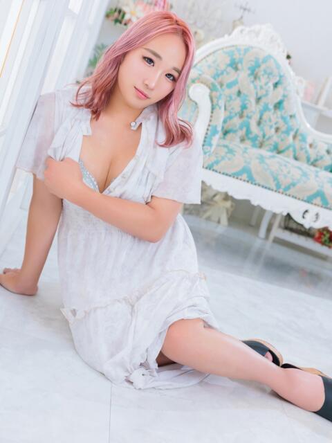 るな 東京シーメール倶楽部　新宿店（ニューハーフヘルス）