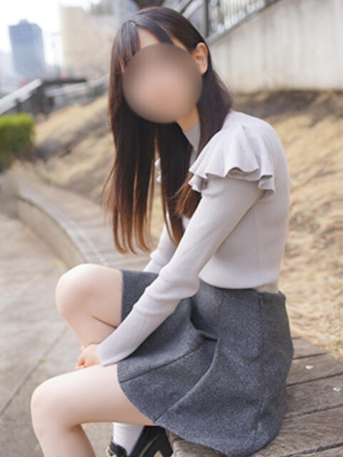 りさ かりんと五反田(オナクラ)