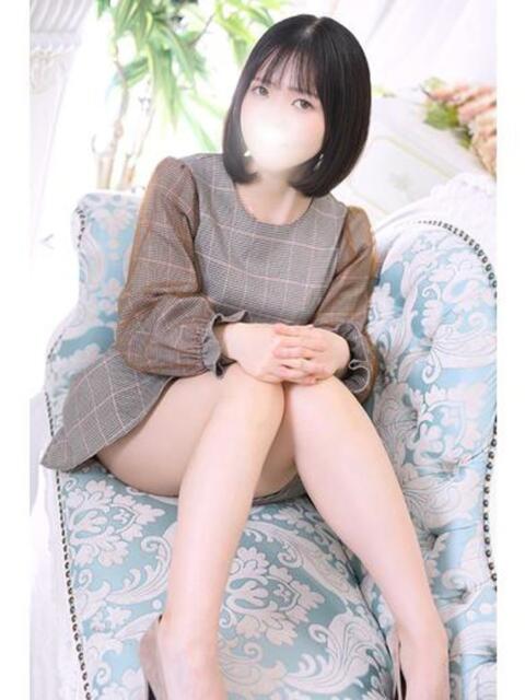 小室 新宿人妻城（人妻路上待ち合わせデリヘル）