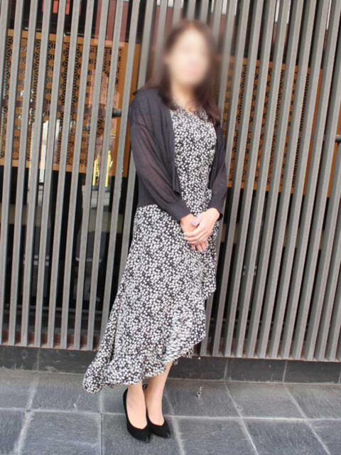 いくえ 完熟ばなな神戸・三宮店(待ち合わせ型熟女デリヘル)