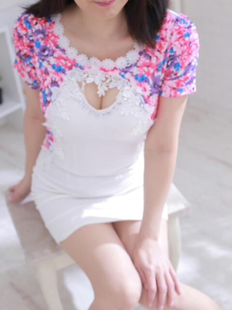 さとみ 人妻の秘密成田店（人妻デリヘル）