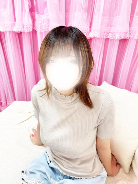 やむ わちゃわちゃ密着リアルフルーちゅ西船橋（デリヘル）