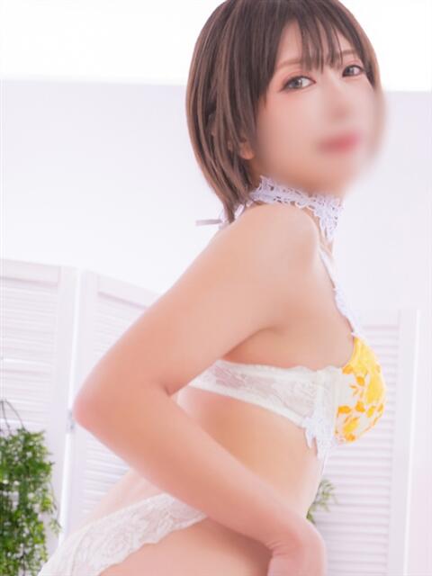 真白(ましろ) Chaleur (シャルール)(ソープランド)