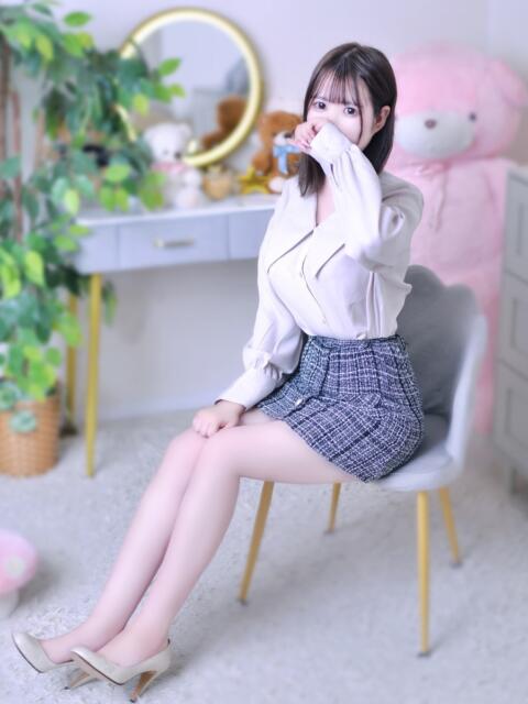 ぴこ ばつぐん素人プロダクション（デリヘル）