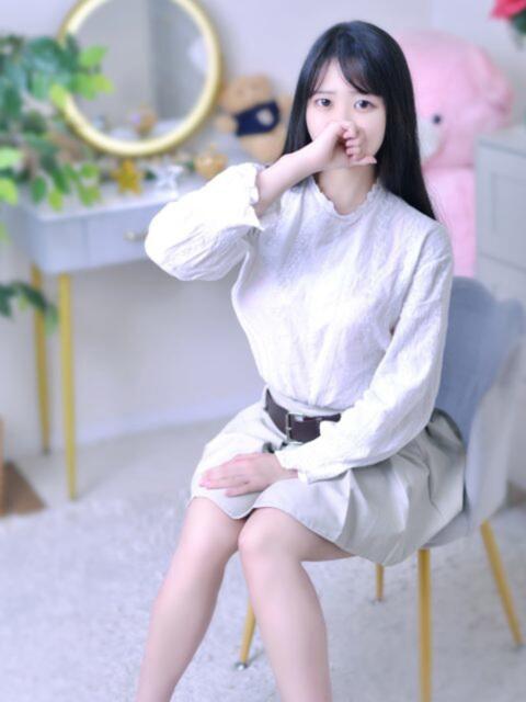 りな ばつぐん素人プロダクション(デリヘル)