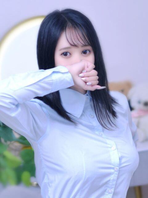 まなみ ばつぐん素人プロダクション(デリヘル)