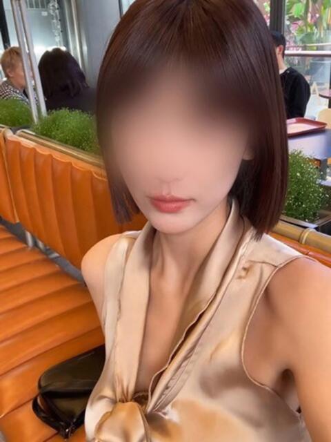 えみこ純粋無垢　業界未経験 俺のジュニア（デリヘル）