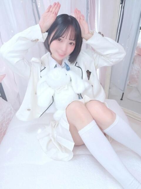 しらい E+アイドルスクール新宿・歌舞伎町店（デリヘル）
