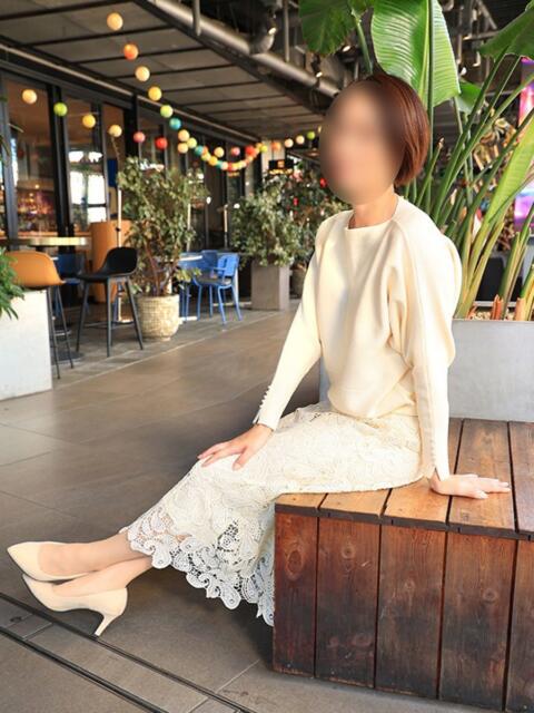 桃花 東京人妻フォーシーズンズ（人妻・熟女待ち合わせデリヘル）