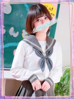 ひとみ【ウブでドMな美少女】