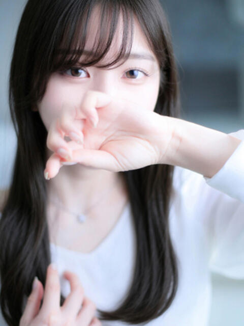 詩歩（しほ） ROYAL FACE FUKUOKA（デリヘル）