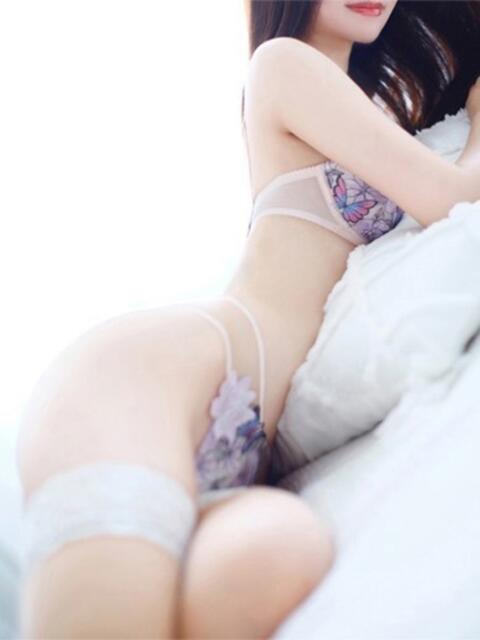 鈴花（すずか） ROYAL FACE FUKUOKA（デリヘル）