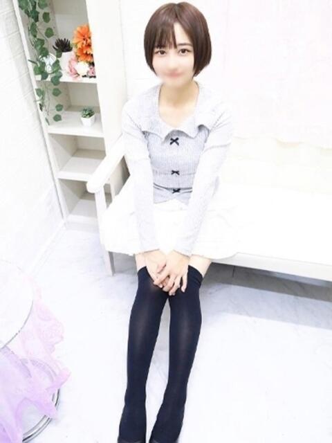 れん 見学娘(オナクラ・手コキ)