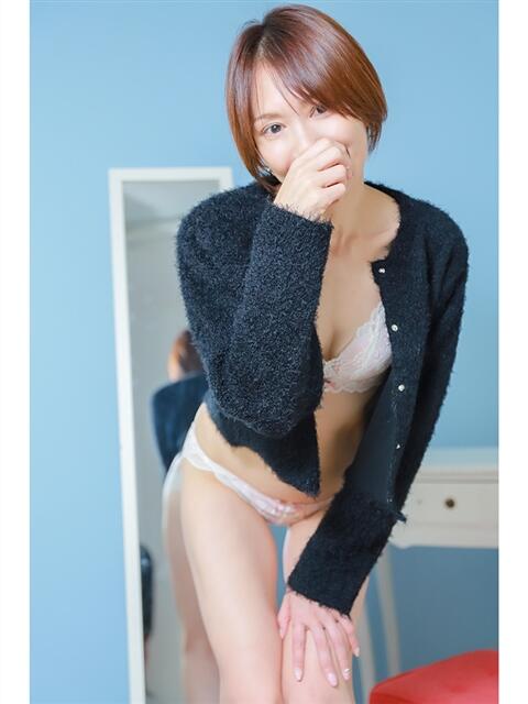 さゆり 藤沢人妻城（人妻路上待ち合わせデリヘル）