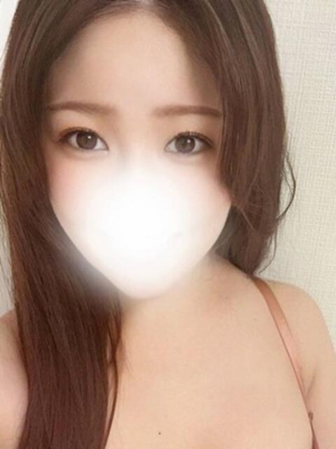 草間 しおん 脱がされたい人妻千葉栄町α店（デリヘル）