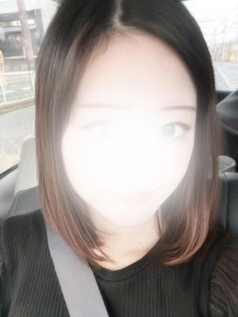 浅倉 もも 脱がされたい人妻千葉栄町α店（デリヘル）