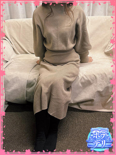 遠野ゆな 人妻百花（人妻ホテヘル）