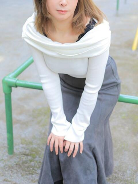 ふゆ 素人妻達☆マイふぇらレディー（人妻系ホテヘル＆デリヘル）