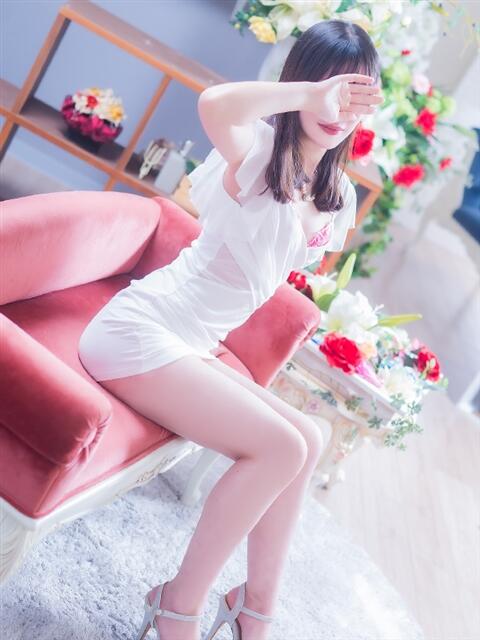 楓(かえで) 天国にいちばん近い島　ニューカレドニア式高級アロマエステ(カサブランカグループ)（エステ）