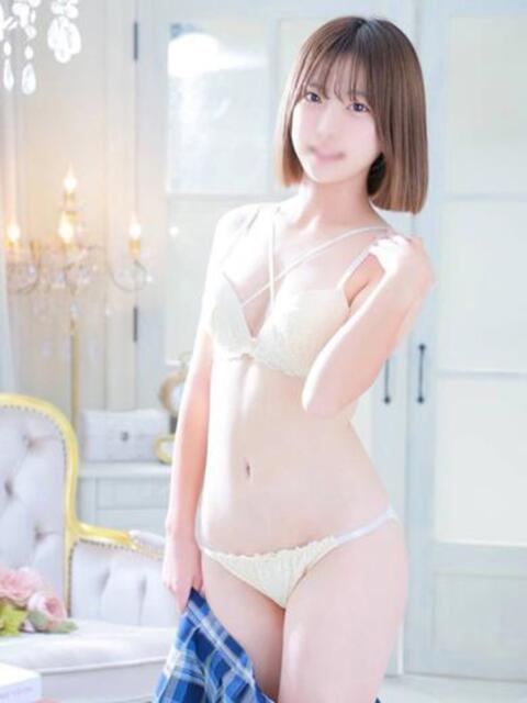 西田りお 池袋パラダイス(ホテヘル&デリヘル)