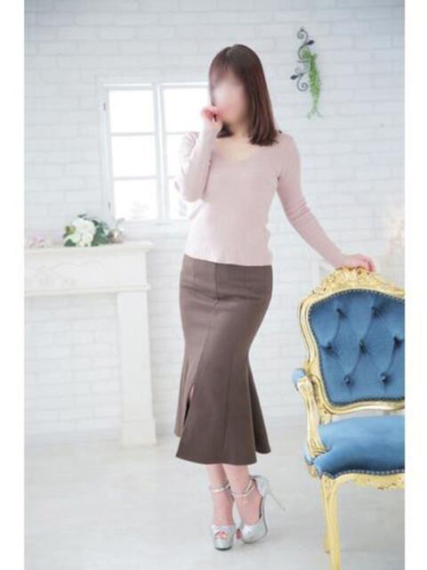 すず 博多美人妻（人妻系デリヘル）