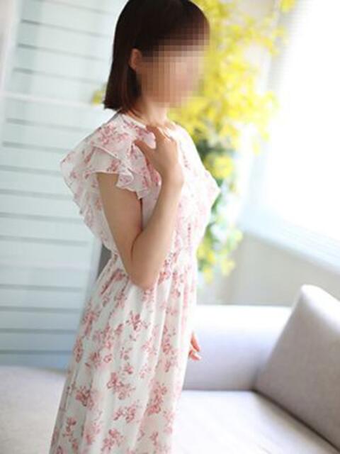 倉田(くらた) 熟女出逢い会『百合の園』目黒店（熟女デリヘル）