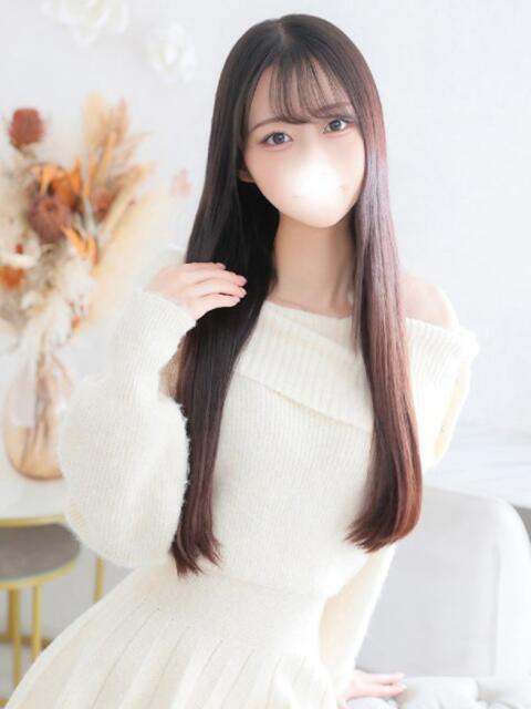 ひなた★王道清楚モデル級美少女 渋谷S級素人清楚系デリヘル chloe（デリヘル）