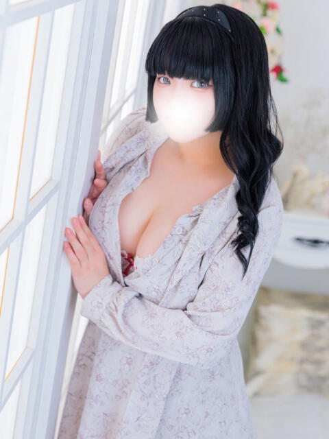 かなえ ぽっちゃり巨乳素人専門店ぷにめろ渋谷店（ぽっちゃり系デリヘル）