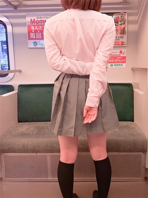 香椎あかね ぎゅーぎゅう電車(いちゃキャバ)