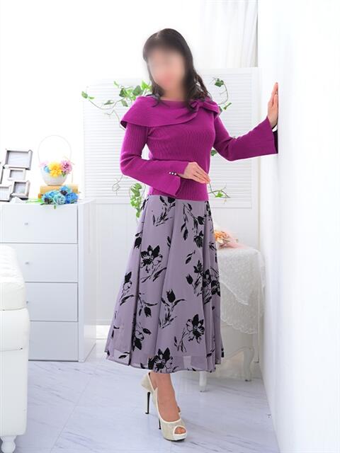高梨夕子 五十路マダムエクスプレス横浜店（カサブランカグループ）（熟女デリヘル）