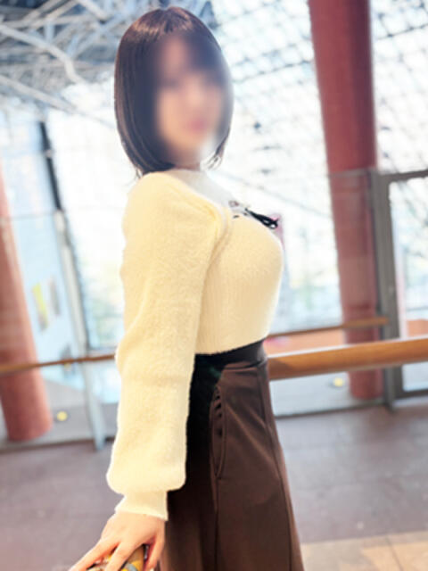 さとみ かりんと池袋(オナクラ)